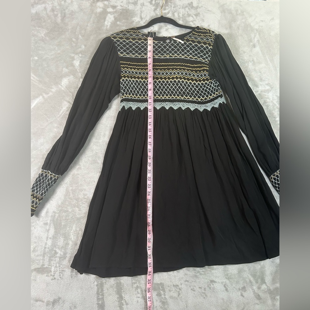 Free people late night picnic smocked long sleeve embroidered dress - Picture 11 of 13